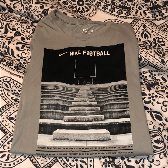 Nike Other - NWOT Nike Dri-Fit grey T-shirt